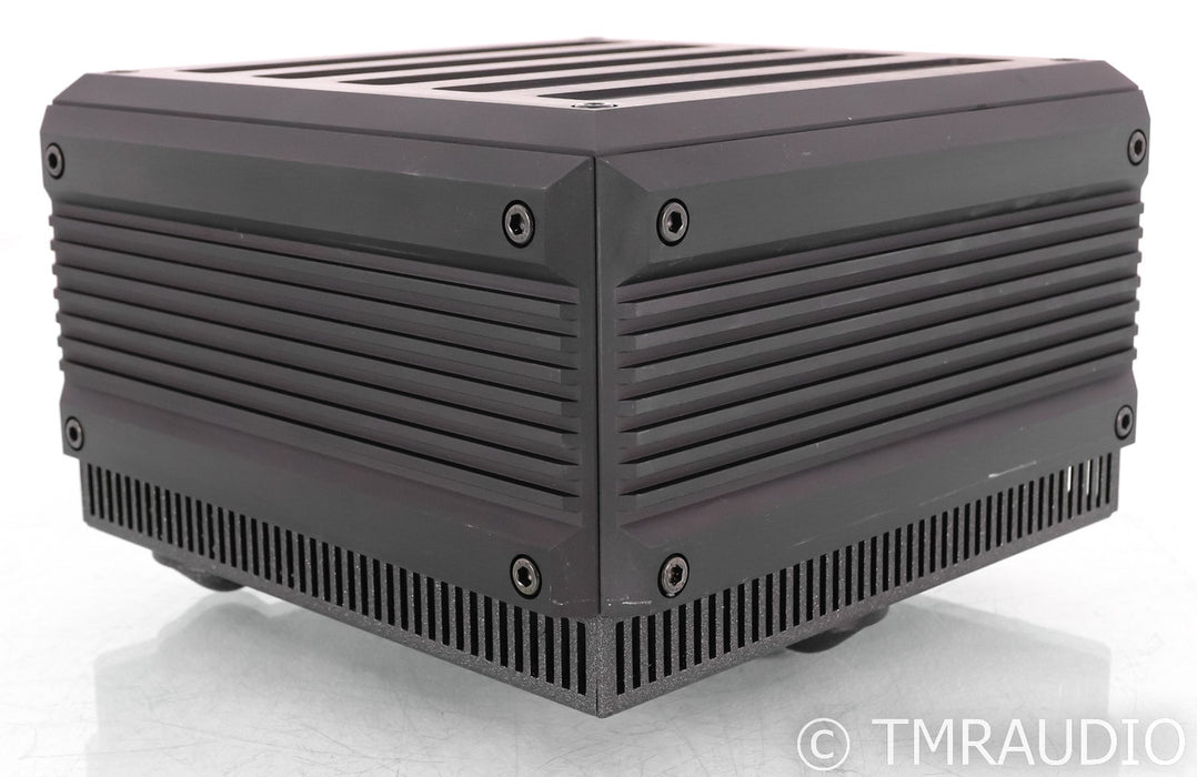 IsoTek Evo3 Titan AC Power Line Conditioner; Black; 20A