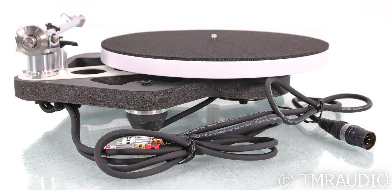 Rega Planar 10 Belt Drive Turntable; Apheta 3 MC Cartridge; P10