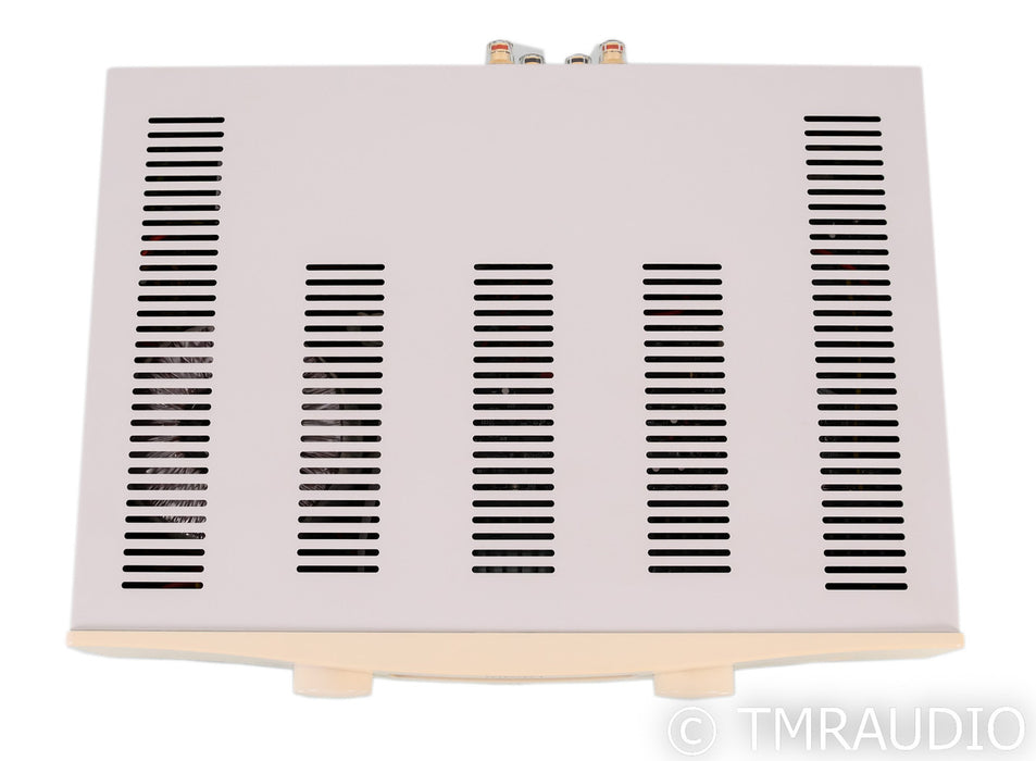 Hegel Rost Stereo Streaming Integrated Amplifier; White; Remote
