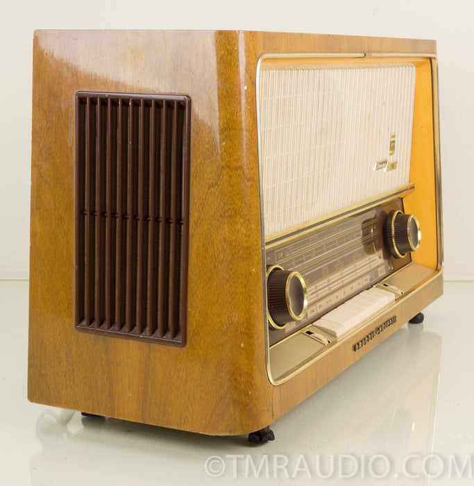 Grundig Model 3192U Vintage Radio AS-IS