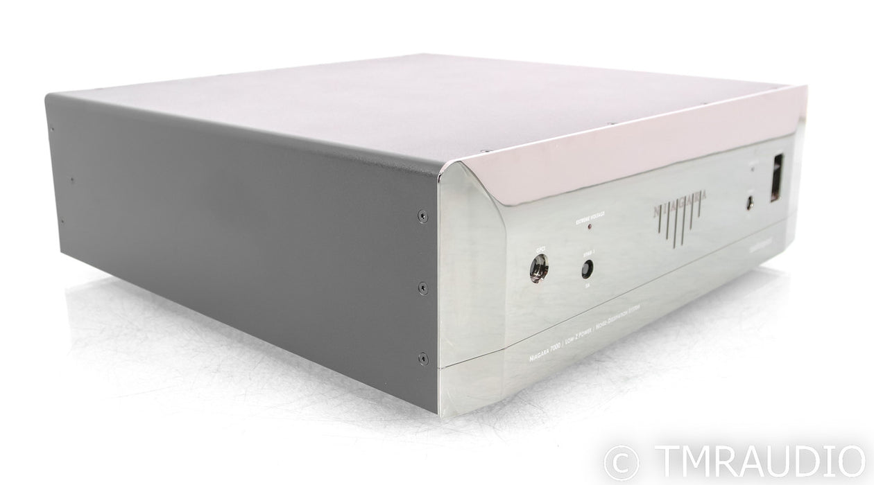 AudioQuest Niagara 7000 AC Power Line Conditioner; 20A
