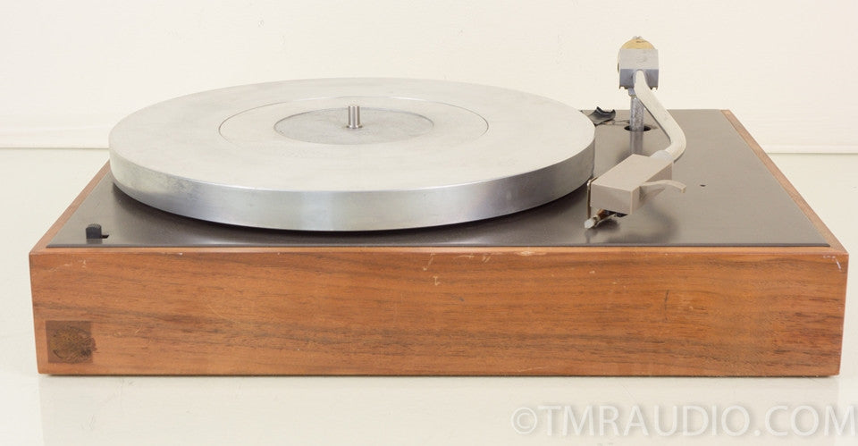 AR Turntable