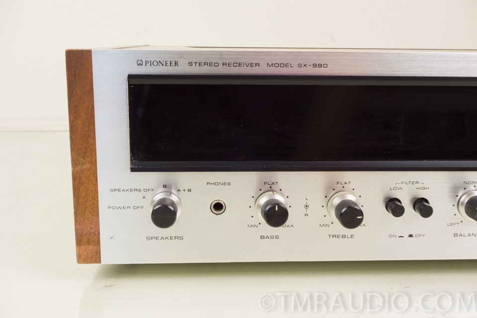 Pioneer SX-990 Vintage AM / FM Stereo Receiver