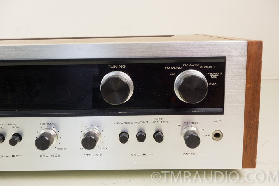 Pioneer SX-990 Vintage AM / FM Stereo Receiver