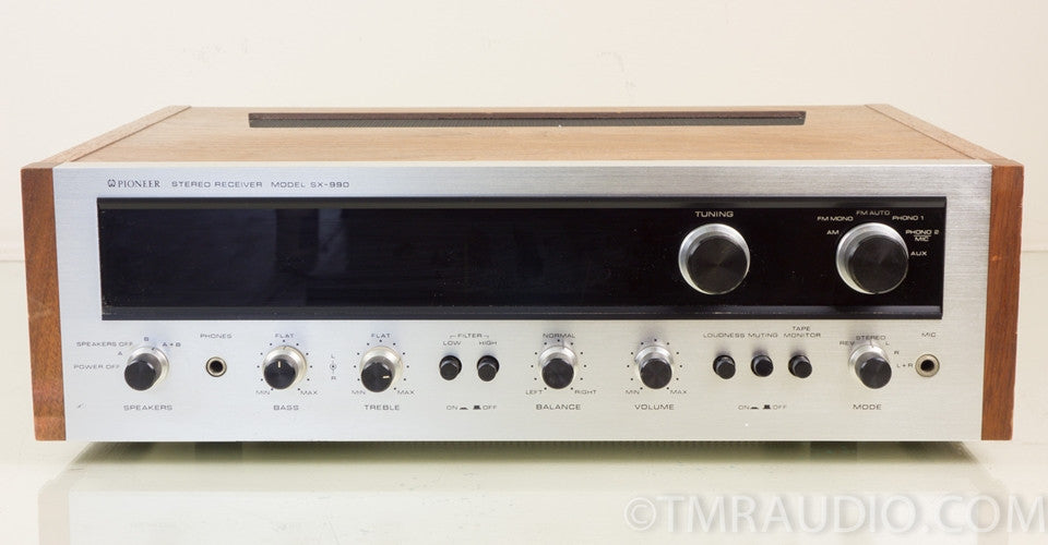 Pioneer SX-990 Vintage AM / FM Stereo Receiver