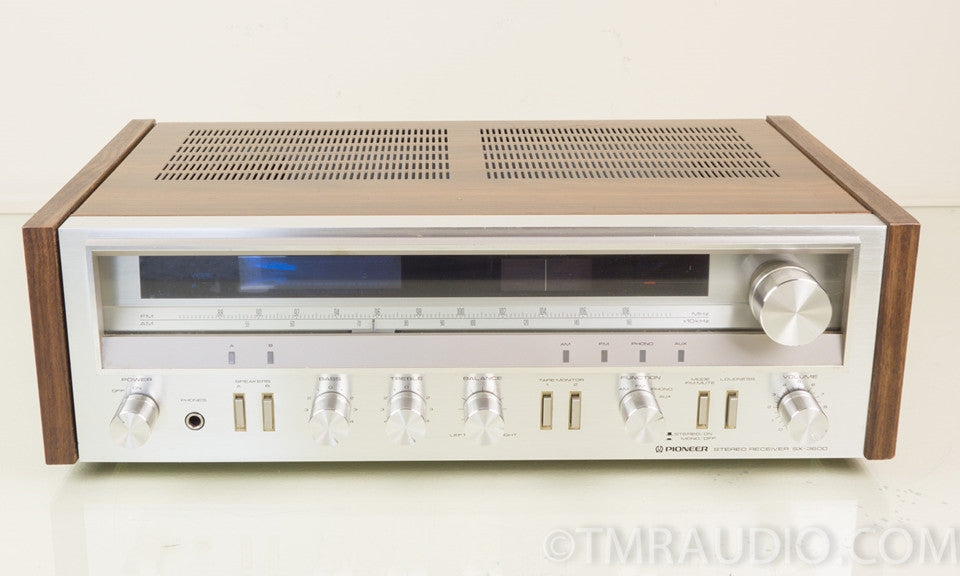 Pioneer SX-3600 Vintage AM / FM Stereo Receiver