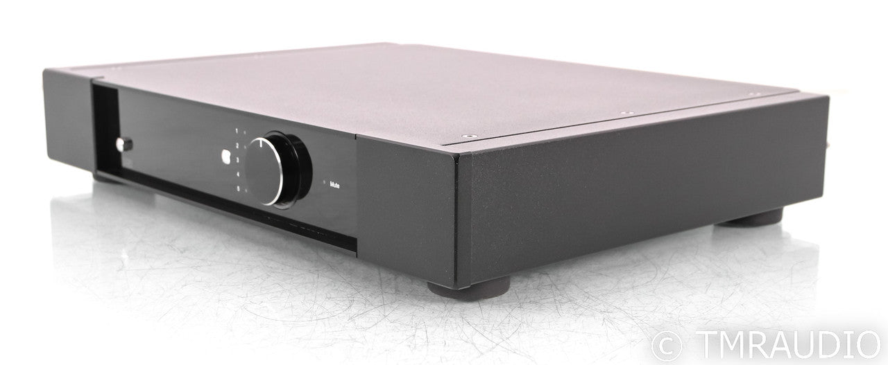 Rega Elex-R Stereo Integrated Amplifier; ElexR; Remote; Black (Open Box)