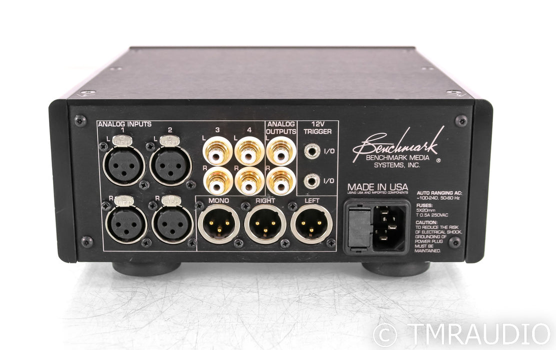 Benchmark LA4 Stereo Preamplifier; LA-4; Remote; Silver