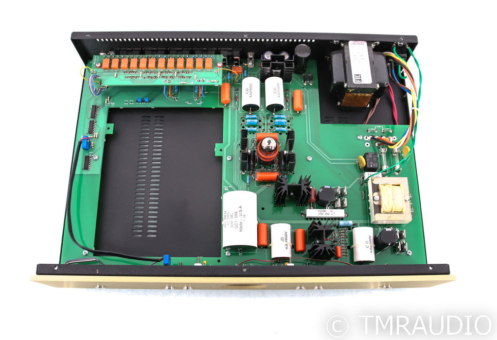 Conrad Johnson ET3 Stereo Tube Hybrid Preamplifier; Remote; ET-3