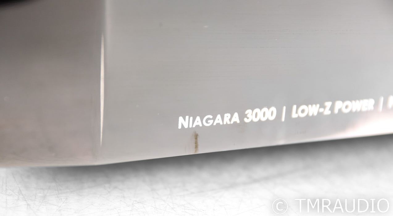 AudioQuest Niagara 3000 AC Power Line Conditioner; 15A