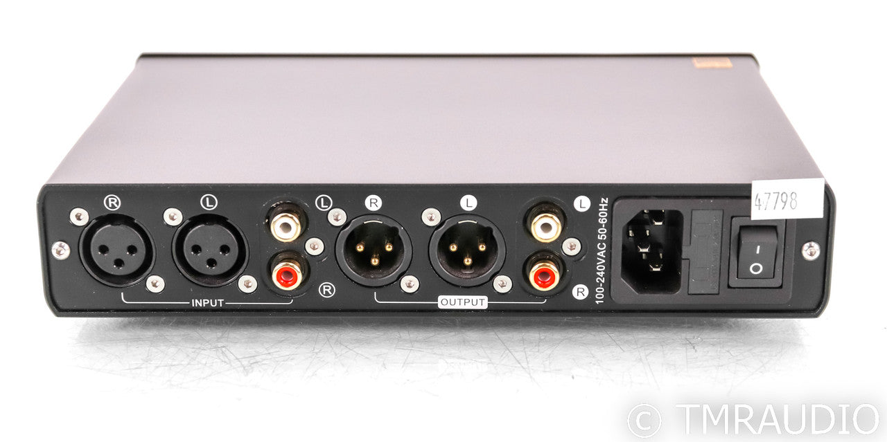 Topping A90 Headphone Amplifier / Preamplifier; A-90; Black