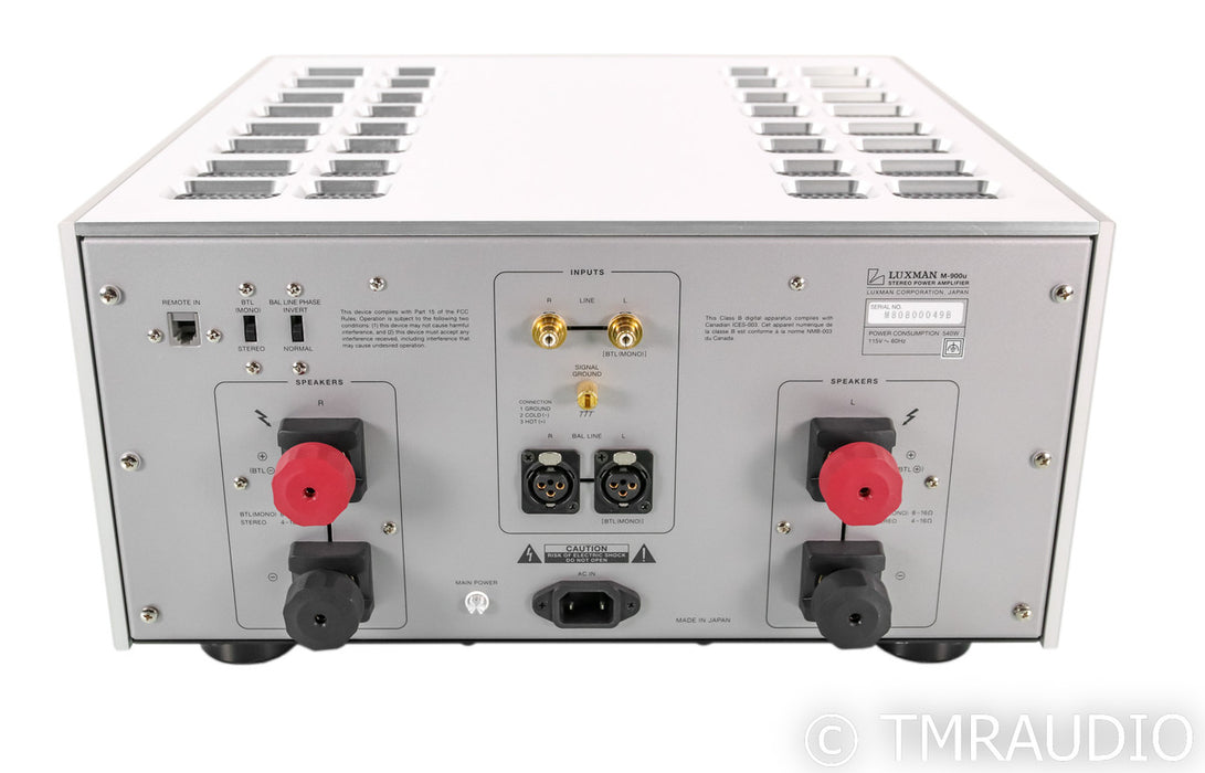 Luxman M-900u Stereo Power Amplifier; Silver