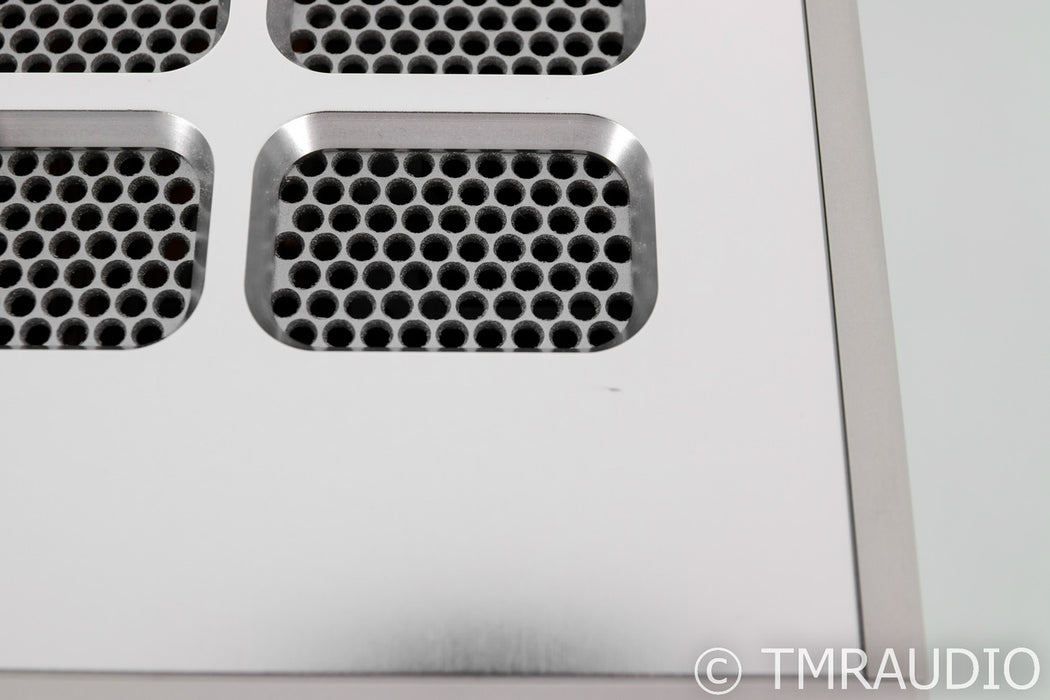 Luxman M-900u Stereo Power Amplifier; Silver