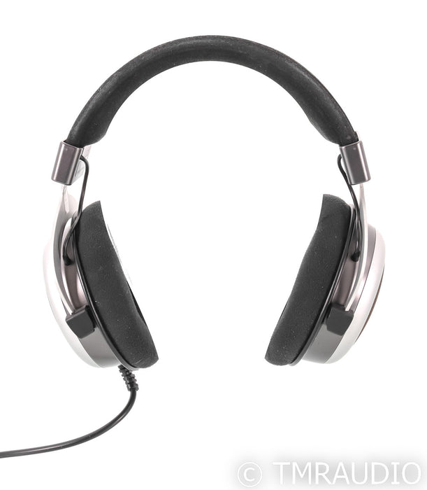 Beyerdynamic T90 Closed Back Headphones