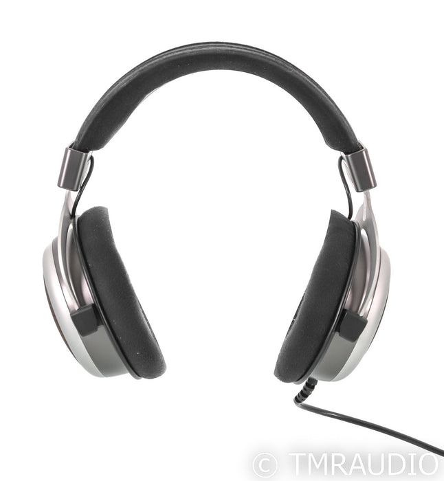 Beyerdynamic T90 Closed Back Headphones