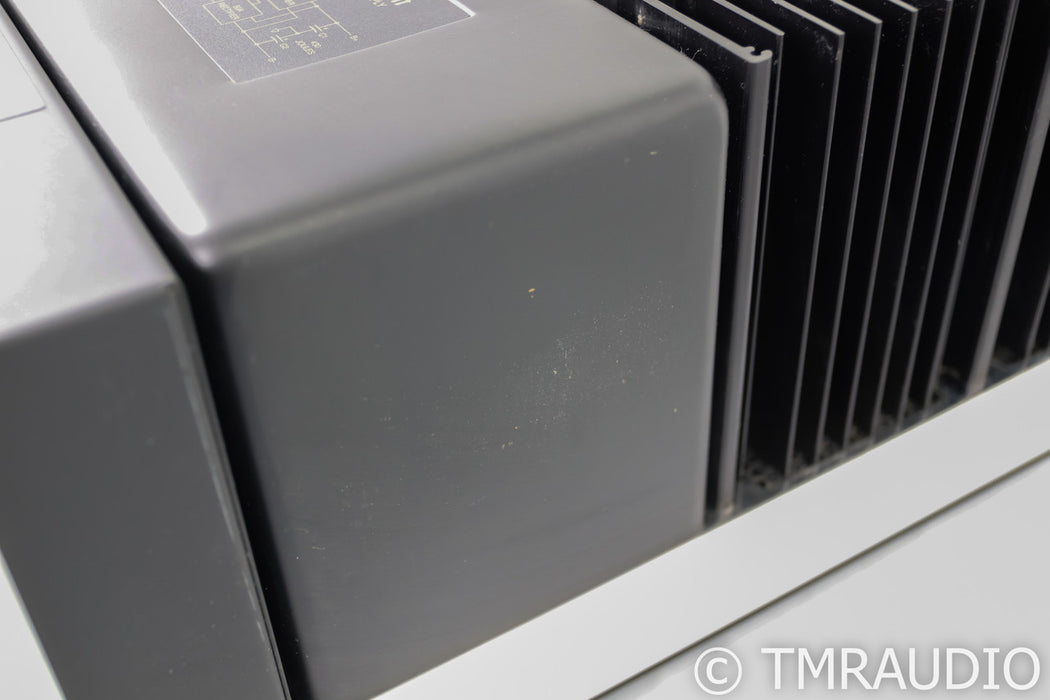 McIntosh MC207 Seven Channel Power Amplifier; MC-207