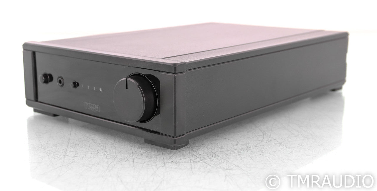 Rega io Stereo Integrated Amplifier; Remote; I-O