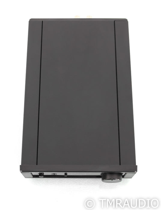 Rega io Stereo Integrated Amplifier; Remote; I-O
