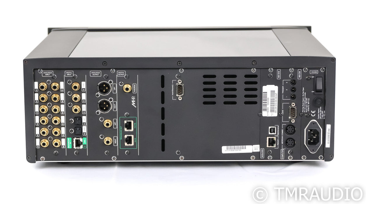 Meridian 808.3 Signature CD Player / DAC; Streamer; Preamplifier; Remote