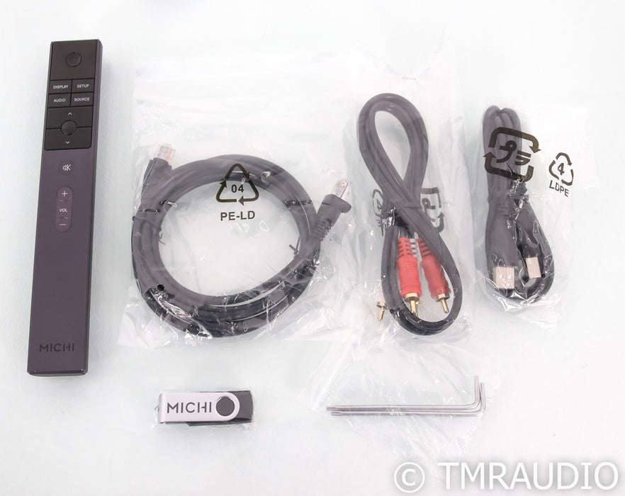 Michi P5 Stereo Preamplifier; Remote; Bluetooth
