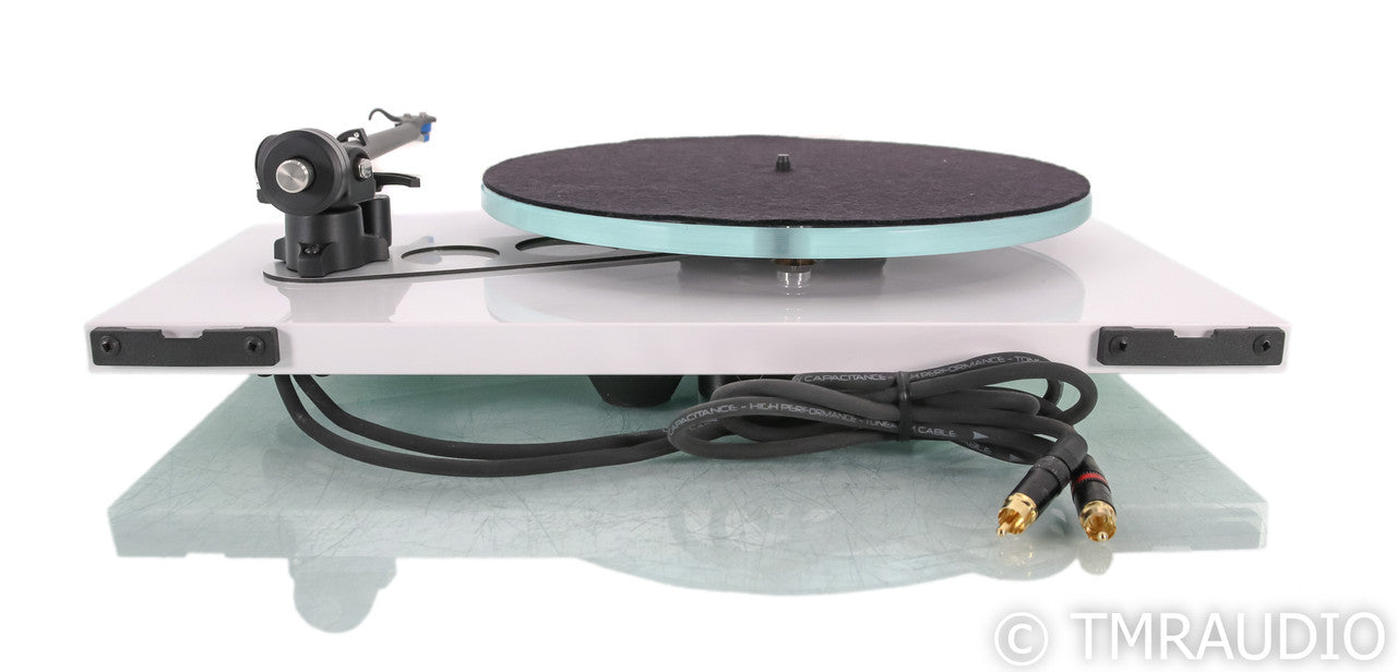 Rega Planar 3 Belt-Drive Turntable; P3; Elys 2 MM Cartridge