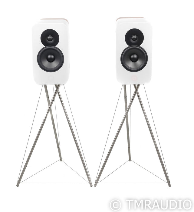 Q Acoustics Concept 300 Bookshelf Speakers; White / Light Oak Pair w/ Stands