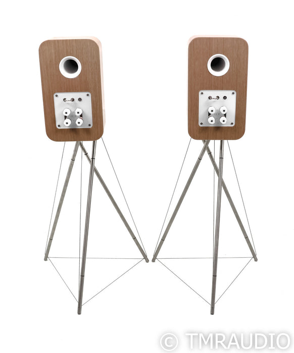 Q Acoustics Concept 300 Bookshelf Speakers; White / Light Oak Pair w/ Stands