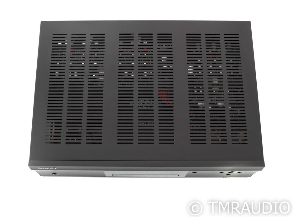 Oppo UDP-205 Universal 4K UHD Blu-Ray Player; Remote