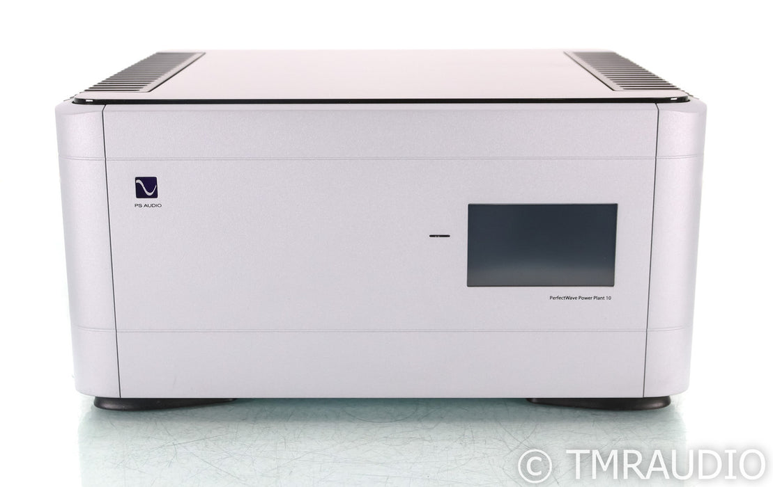 PS Audio PerfectWave Power Plant 10 AC Regenerator; Remote