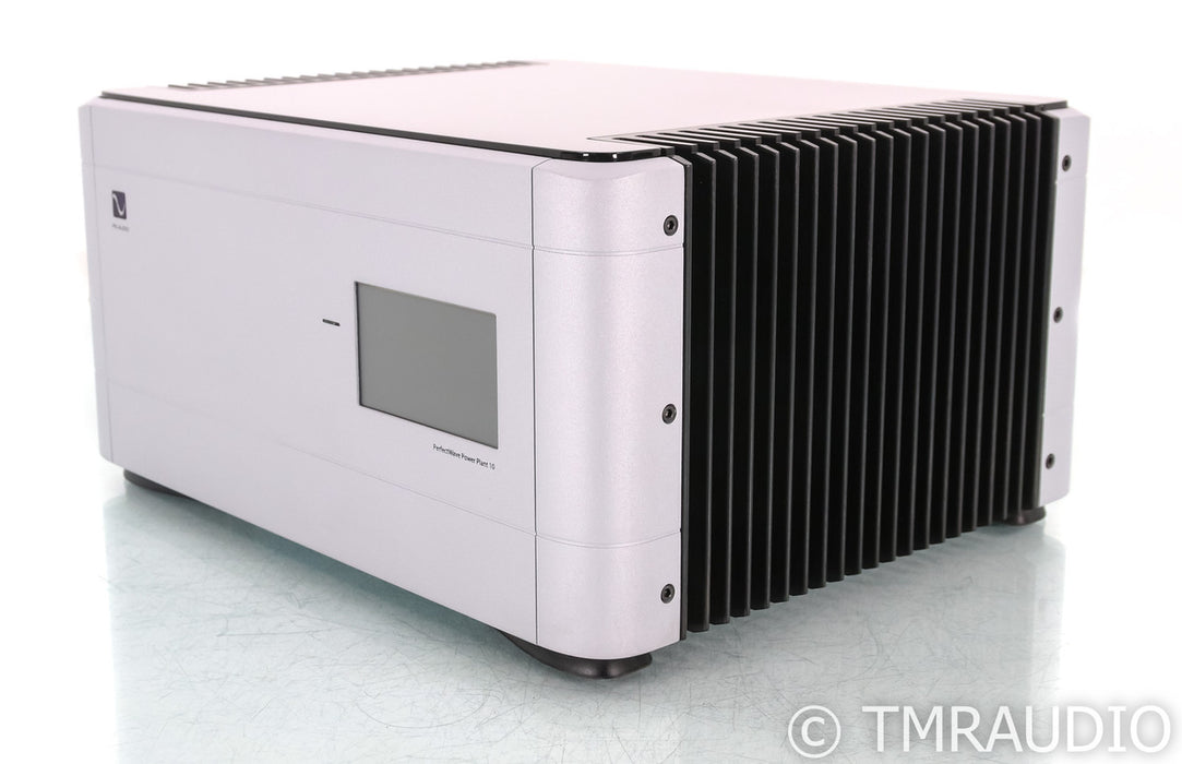 PS Audio PerfectWave Power Plant 10 AC Regenerator; Remote