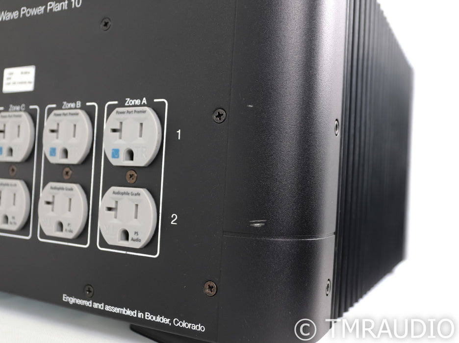 PS Audio PerfectWave Power Plant 10 Power Conditioner; AC Regenerator; P10