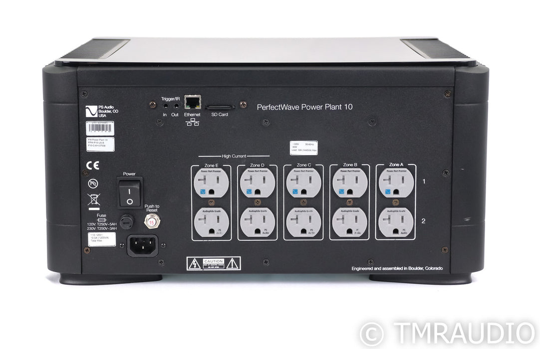 PS Audio PerfectWave Power Plant 10 Power Conditioner; AC Regenerator; P10
