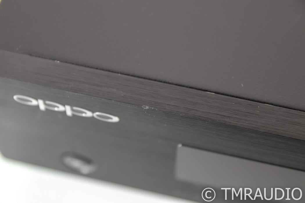 Oppo 103D Universal Disk Player; Remote; Black; CD / SACD / DVD / Blu-Ray
