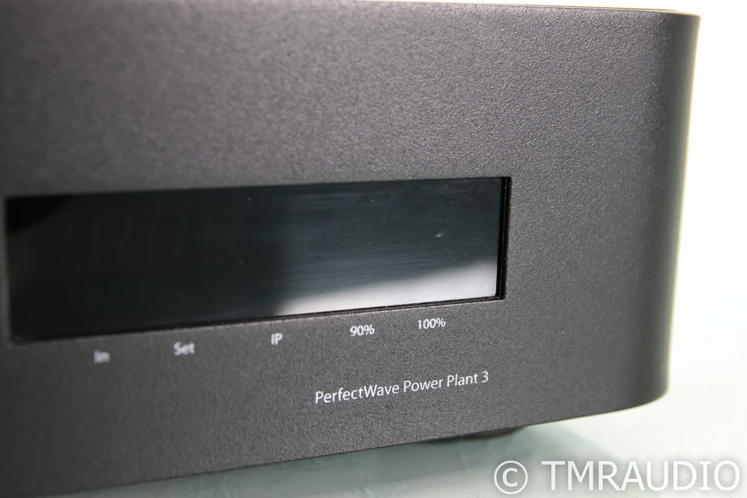 PS Audio PerfectWave Power Plant 3 AC Power Regenerator; Black; Remote (Used)