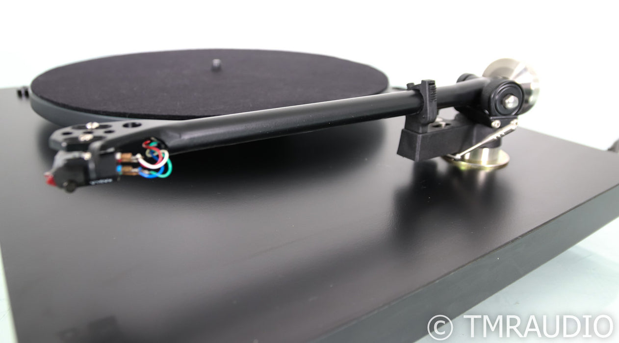 Rega Planar 3 Belt Drive Turntable; P3; Black; Shure V15Vx Cartridge