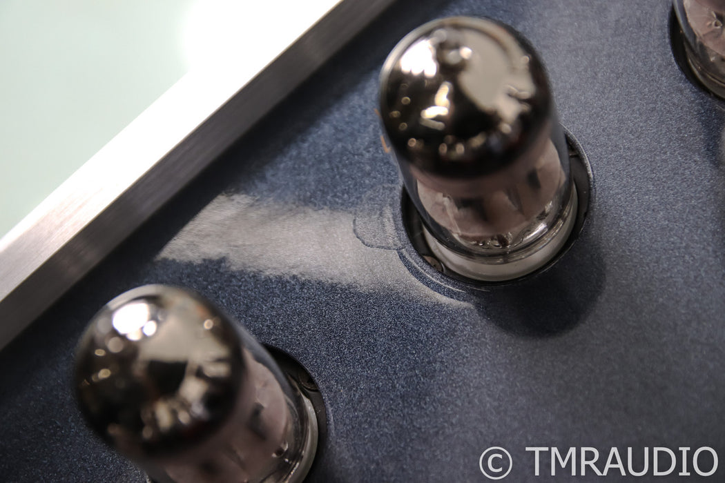 PrimaLuna EVO 400 Stereo Tube Integrated Amplifier; Remote; Silver; EVO400