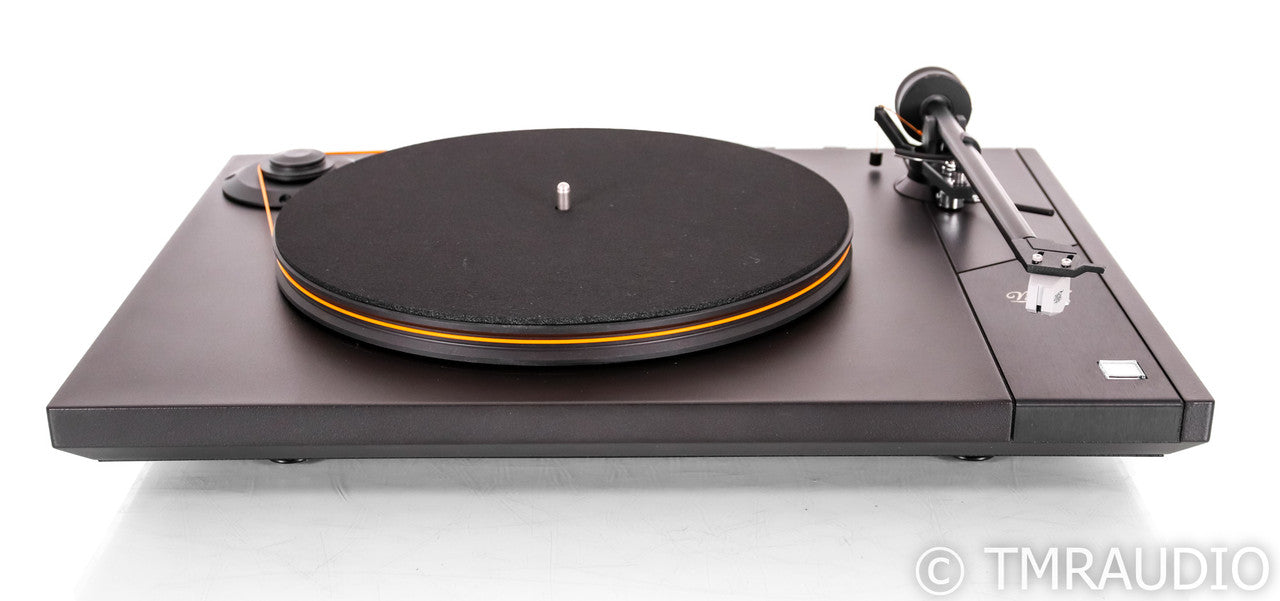MoFi StudioDeck Belt Drive Turntable; StudioTracker MM Cartridge