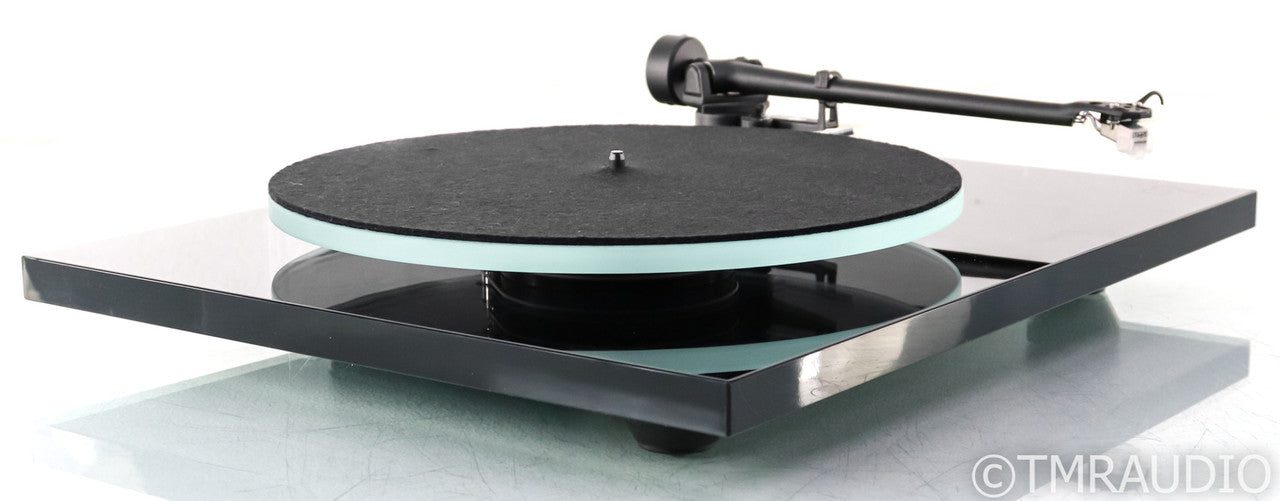 Rega Planar 2 Belt Drive Turntable; P2; Carbon MM Cartridge; Black (Open Box)