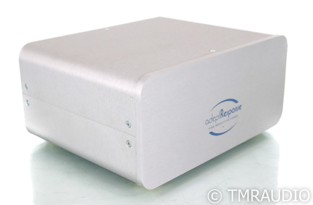 Audience aR6-T4 AC Power Line Conditioner; AR6T4; Silver