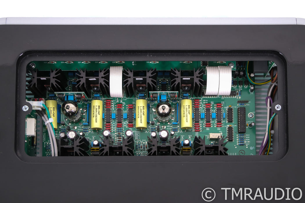 PS Audio BHK Signature Stereo Tube Hybrid Preamplifier; Remote; Silver (Used)