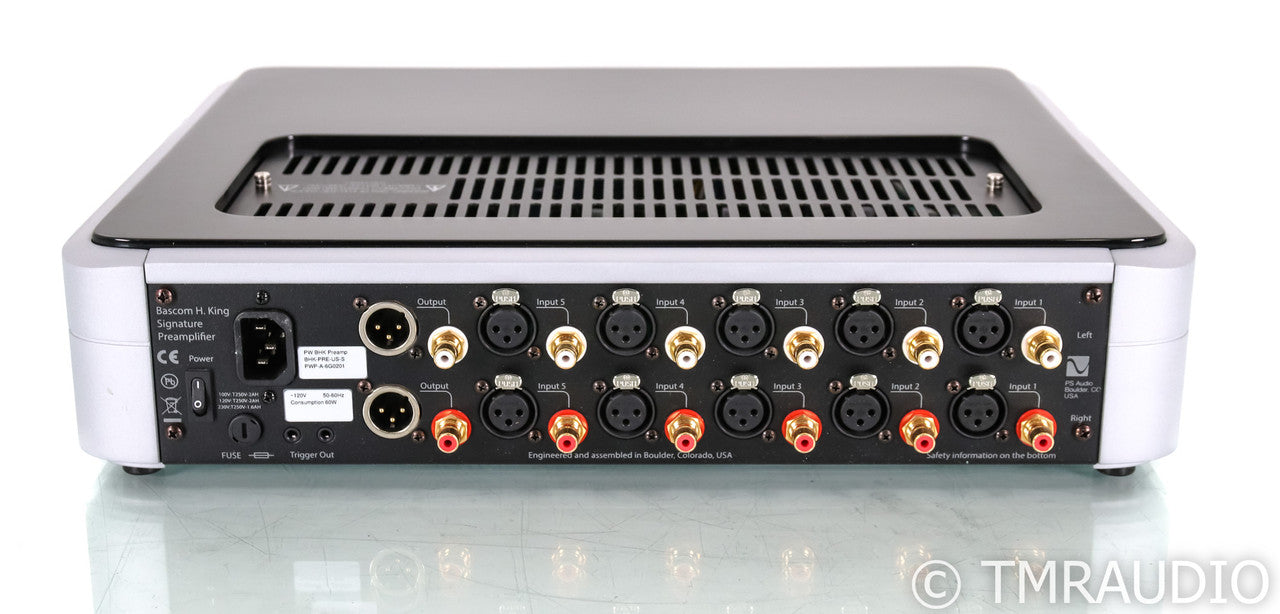 PS Audio BHK Signature Stereo Tube Hybrid Preamplifier; Remote; Silver (Used)
