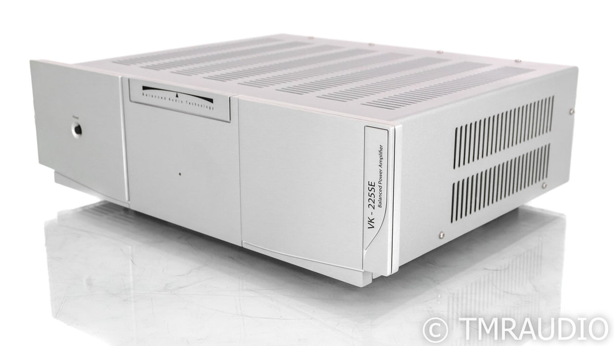 BAT VK-225SE Stereo Power Amplifier; Silver; VK225SE