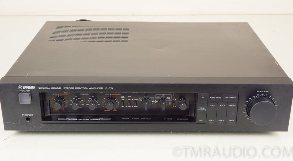 Yamaha C-70 Stereo Preamplifier / Preamp