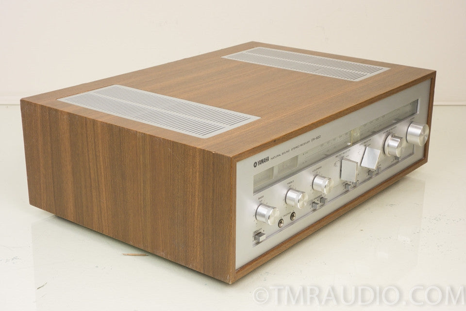Yamaha CR-620 Vintage AM / FM Stereo Receiver