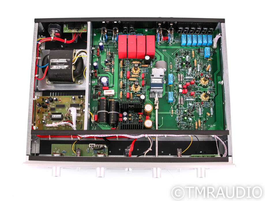 Vincent Audio SA-32 Stereo Tube Hybrid Preamplifier; SA32; Remote; Black