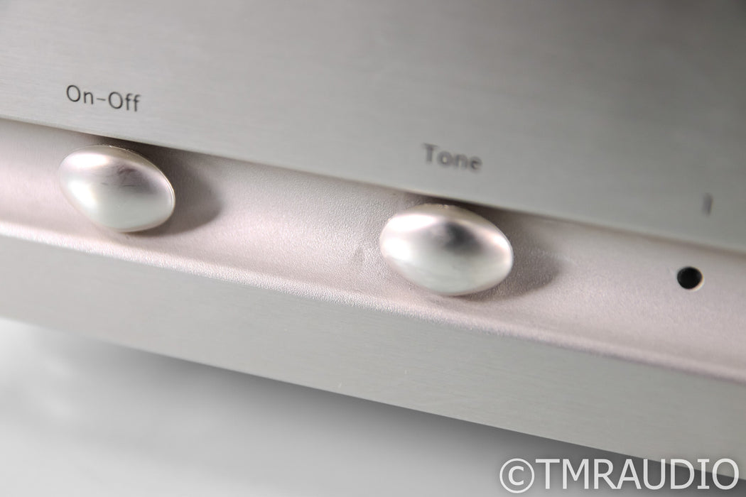 Parasound Halo Hint 6 Stereo Integrated Amplifier; MM / MC Phono; Remote; Silver