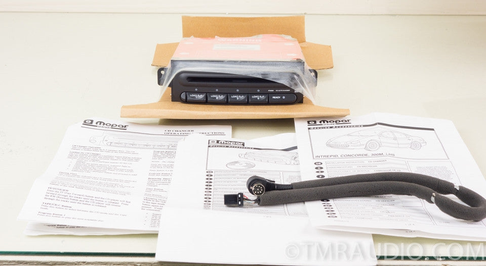 Chrysler 4-Disc Remote Changer P56038531AD