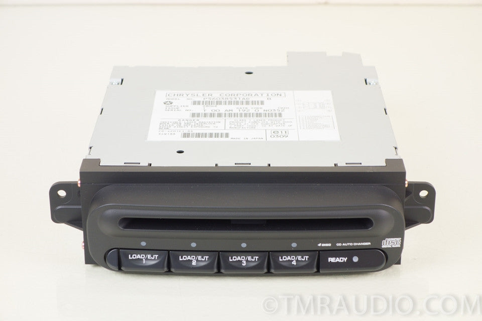 Chrysler 4-Disc Remote CD Changer P56038531AD (vans)