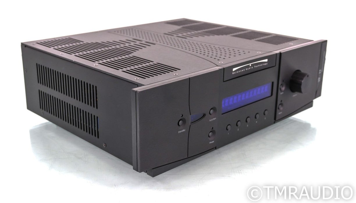 BAT VK-33 Stereo Tube Preamplifier; Remote; Black; VK33