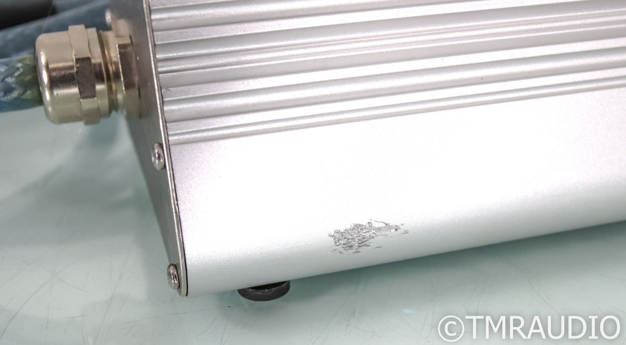 IsoTek GII Titan AC Power Line Conditioner; w/ Multi-Link 6 way